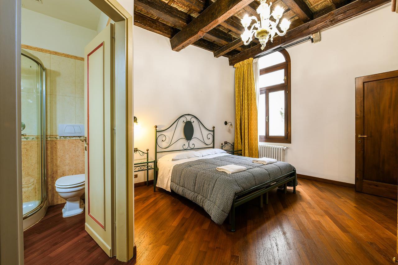 Casetta Rossa Venice Exterior photo